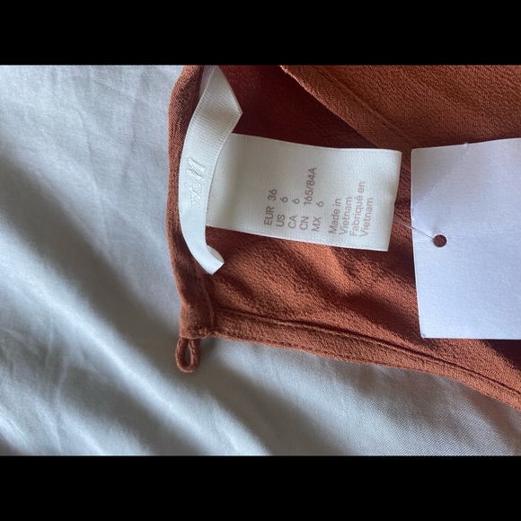 NWT - H&M Business Casual Blouse - Picture 6 of 8